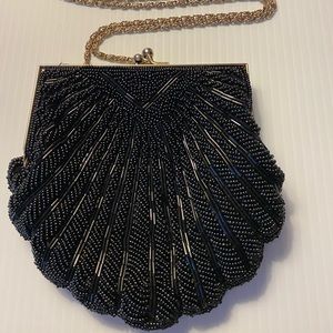 Vintage 90’s Black Beaded Sea Shell Shape Clutch